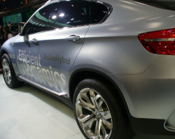 BMWアクティブハイブリッドX6