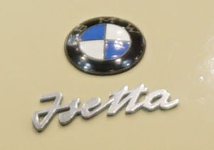 1955年イセッタのBMWロゴ