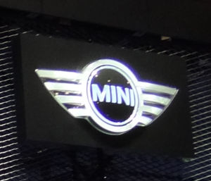 BMWミニのマーク