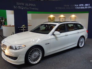 アルピナB5 Biターボツーリング サイド