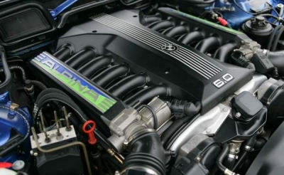 M73B54 V12エンジン