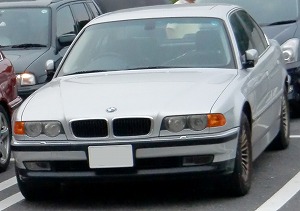 E38 740i