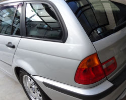 リヤサイド・ビュー