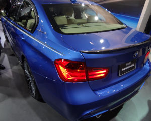 BMWアクティブハイブリッド3 (F30)